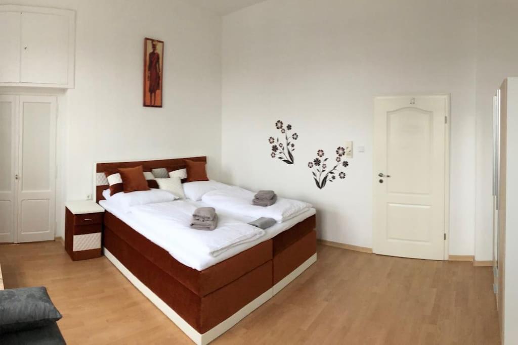 Apartmenthaus Am Bahnhof Detmold Dış mekan fotoğraf