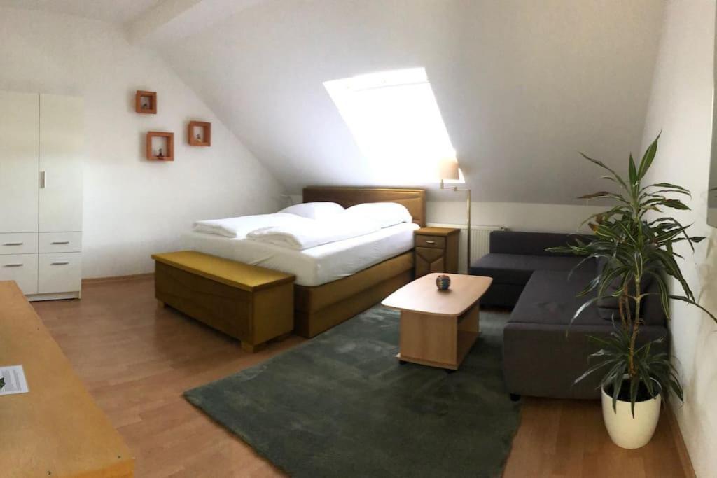 Apartmenthaus Am Bahnhof Detmold Dış mekan fotoğraf