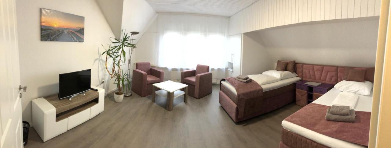 Apartmenthaus Am Bahnhof Detmold Dış mekan fotoğraf